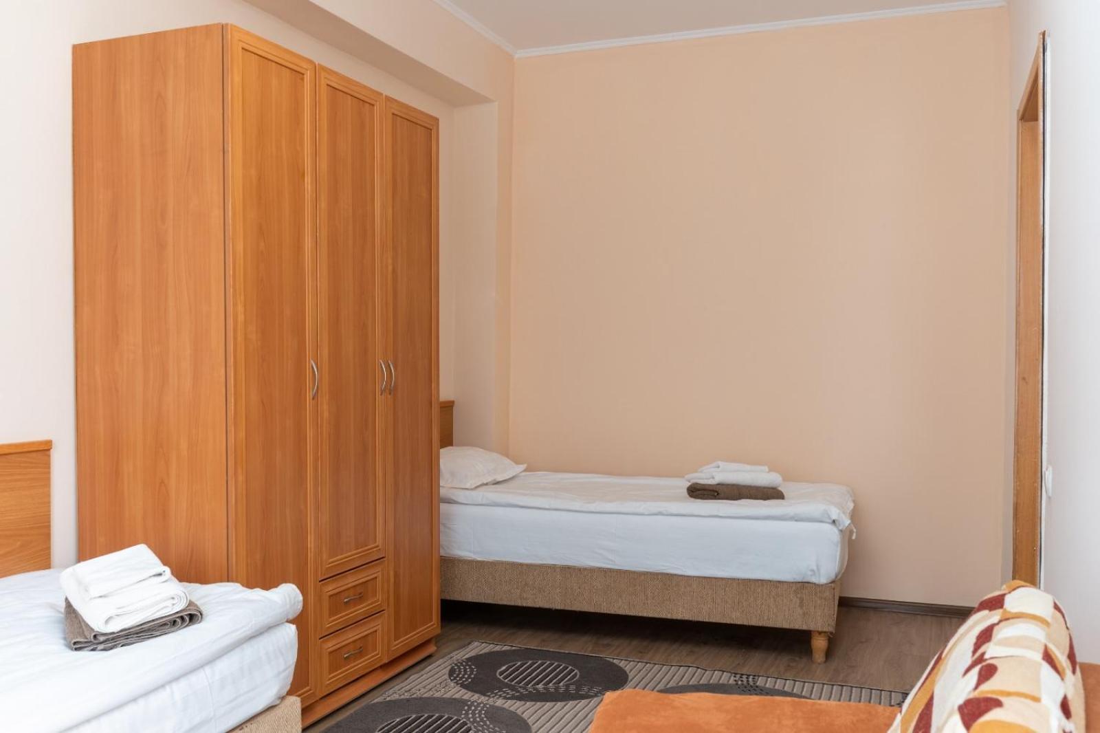 Talisman Village Hotel Бостері Екстер'єр фото