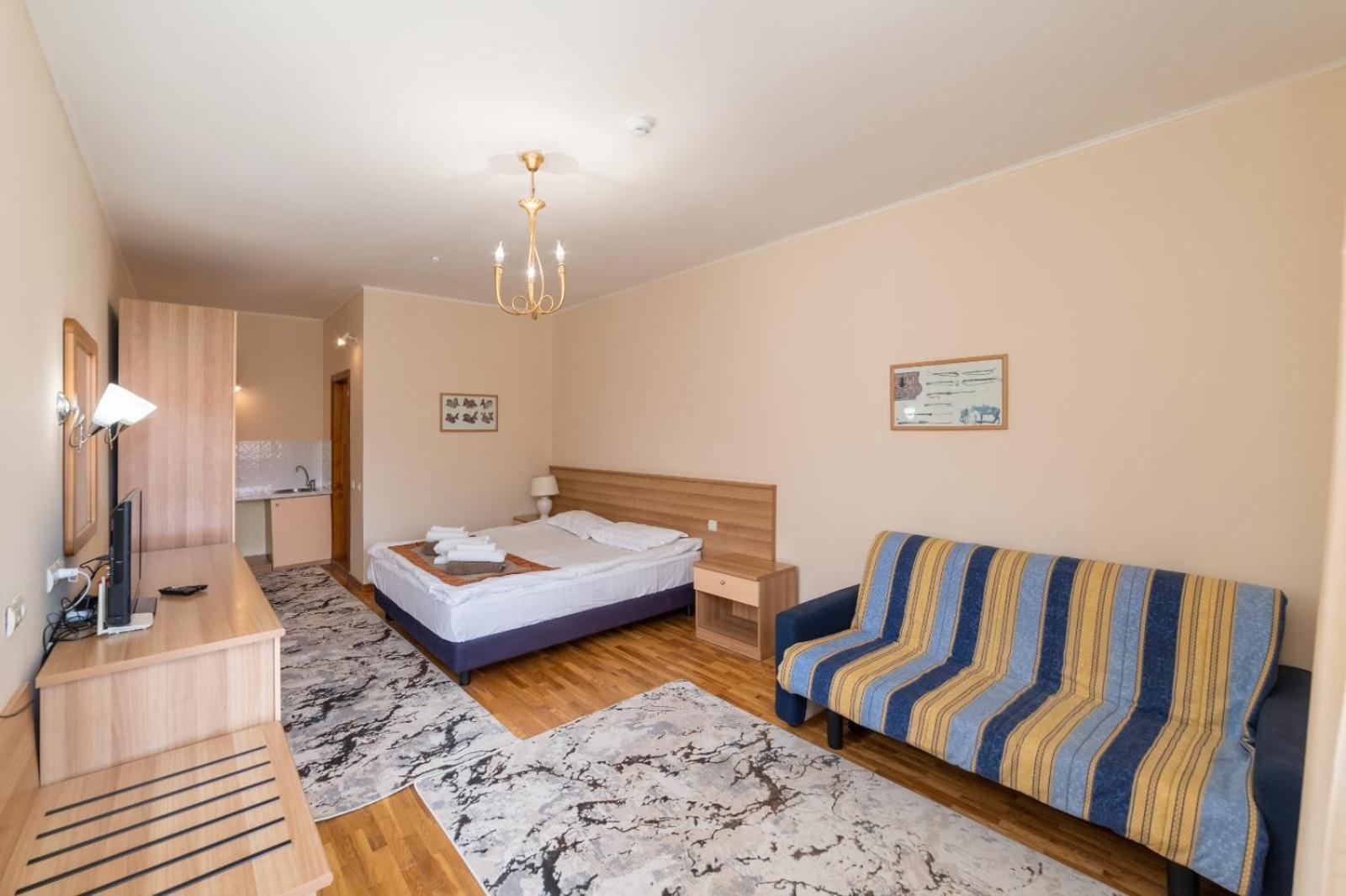Talisman Village Hotel Бостері Екстер'єр фото